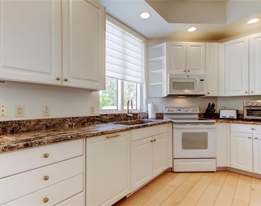 1200 Gulf Boulevard - Photo Thumbnail 23