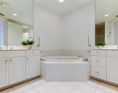 1200 Gulf Boulevard - Photo Thumbnail 37