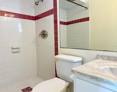 9099 108th Avenue - Photo Thumbnail 16
