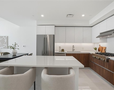 400 Central Avenue - Photo Thumbnail 4