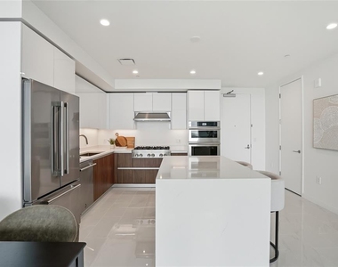 400 Central Avenue - Photo Thumbnail 6