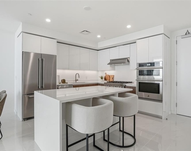 400 Central Avenue - Photo Thumbnail 5