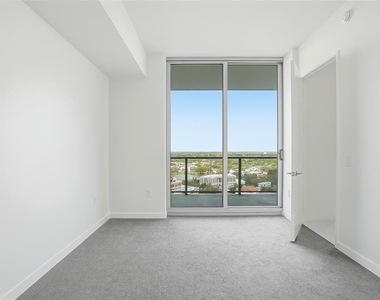 400 Central Avenue - Photo Thumbnail 35