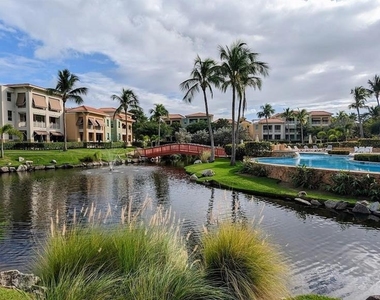 75 Ocean Drive - Photo Thumbnail 21
