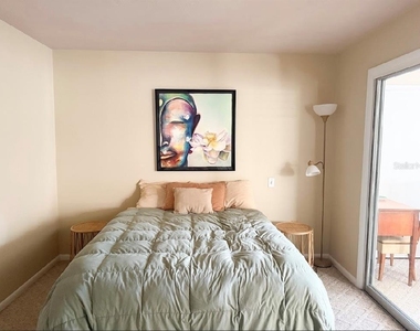 305 Se 10th Avenue - Photo Thumbnail 17