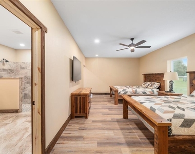 13869 S Hwy 475 - Photo Thumbnail 18