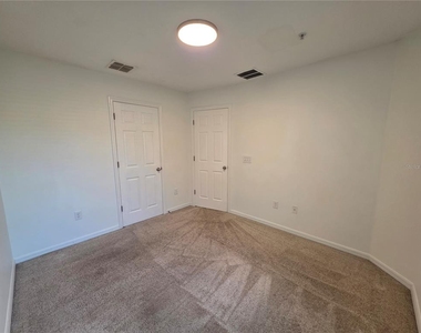 9464 Tawnyberry Street - Photo Thumbnail 11