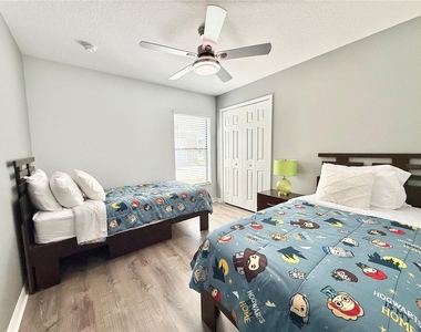 2136 Victoria Drive - Photo Thumbnail 21