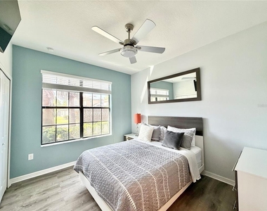 2136 Victoria Drive - Photo Thumbnail 14