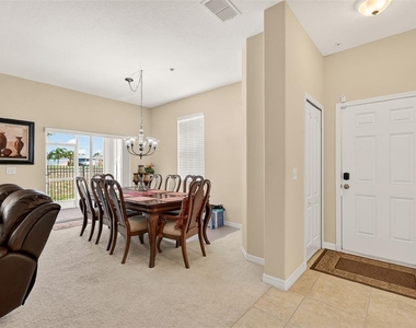 1323 Priory Circle - Photo Thumbnail 12