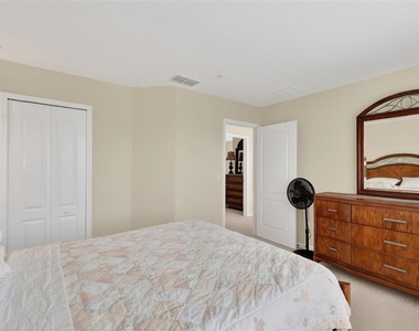 1323 Priory Circle - Photo Thumbnail 26
