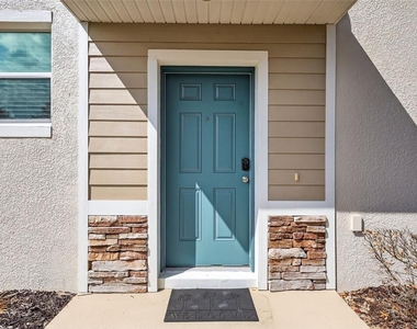 1323 Priory Circle - Photo Thumbnail 10