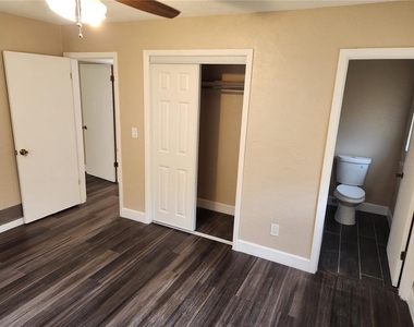 3246 Ne 7th Lane - Photo Thumbnail 19