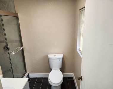3246 Ne 7th Lane - Photo Thumbnail 26
