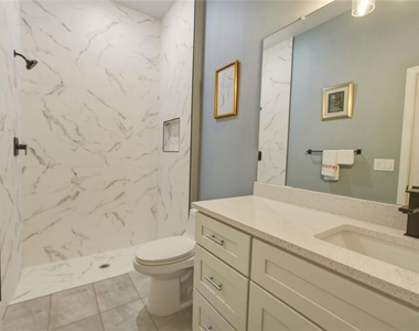14919 Sw 46th Circle - Photo Thumbnail 9