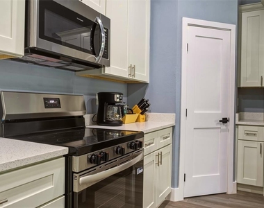 14919 Sw 46th Circle - Photo Thumbnail 13