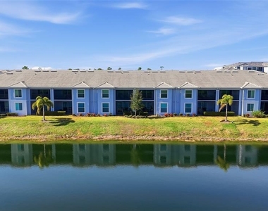 14204 Heritage Landing Boulevard - Photo Thumbnail 33