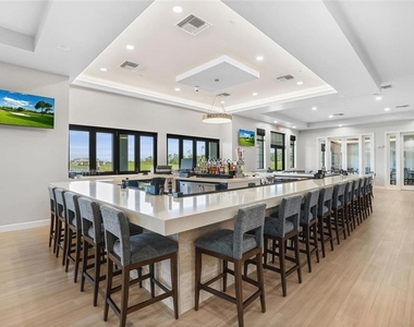 14204 Heritage Landing Boulevard - Photo Thumbnail 44