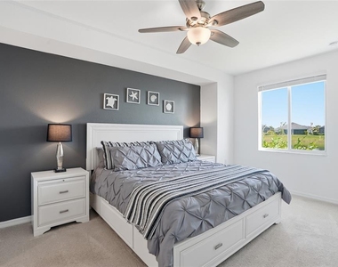 14204 Heritage Landing Boulevard - Photo Thumbnail 19