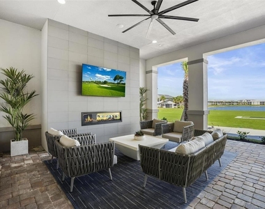 14204 Heritage Landing Boulevard - Photo Thumbnail 47