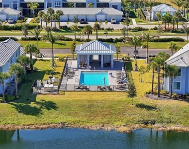 14204 Heritage Landing Boulevard - Photo Thumbnail 39