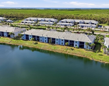 14204 Heritage Landing Boulevard - Photo Thumbnail 37