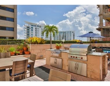 1350 Main Street - Photo Thumbnail 21