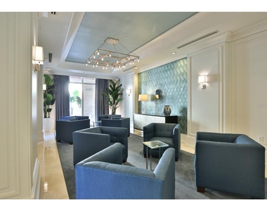 1350 Main Street - Photo Thumbnail 2