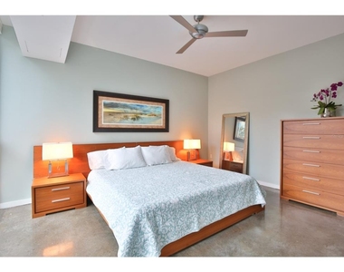 1350 Main Street - Photo Thumbnail 11