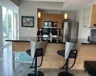 1350 Main Street - Photo Thumbnail 8
