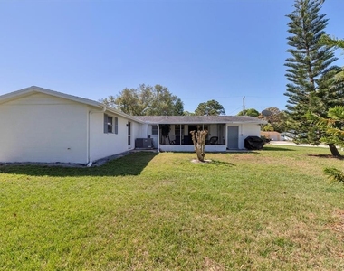 2323 Doud Street - Photo Thumbnail 31