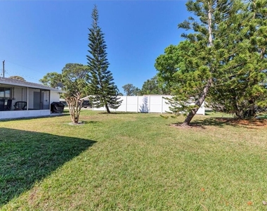 2323 Doud Street - Photo Thumbnail 32