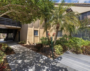 5669 Ashton Lake Drive - Photo Thumbnail 20