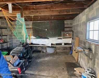210 Crane Street - Photo Thumbnail 16