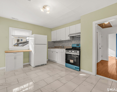 1504 Iranistan Avenue - Photo Thumbnail 10