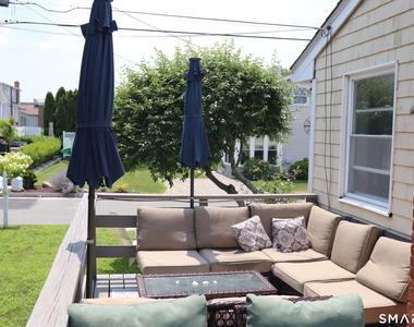 14 Leeway Drive - Photo Thumbnail 27