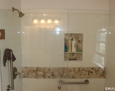 14 Leeway Drive - Photo Thumbnail 20