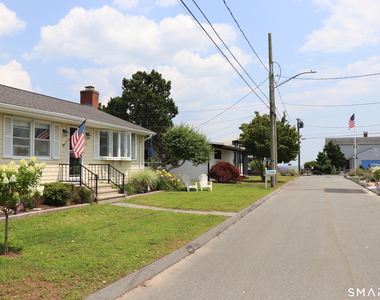 14 Leeway Drive - Photo Thumbnail 32