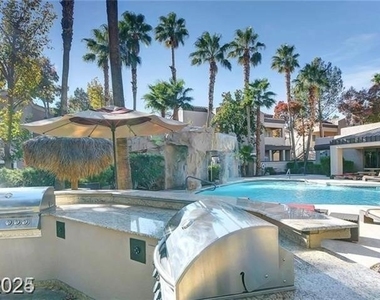 5250 S Rainbow Boulevard - Photo Thumbnail 21