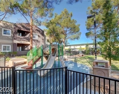 5250 S Rainbow Boulevard - Photo Thumbnail 22