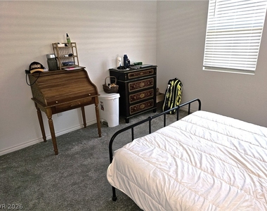 921 Mayfield Manor Lane - Photo Thumbnail 10