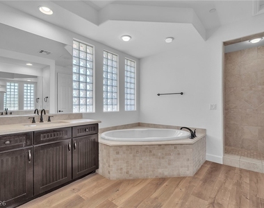 11280 Granite Ridge Drive - Photo Thumbnail 21
