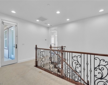 11280 Granite Ridge Drive - Photo Thumbnail 18