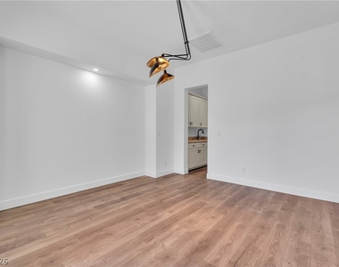 11280 Granite Ridge Drive - Photo Thumbnail 11