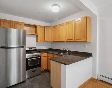 346 22nd Street - Photo Thumbnail 5