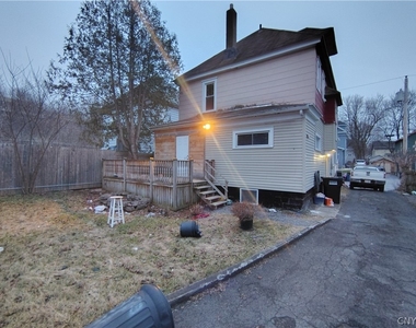 147 E Matson Avenue - Photo Thumbnail 13