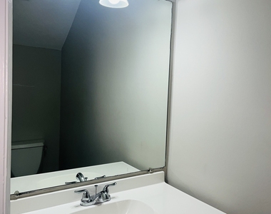 314 Harwell Avenue - Photo Thumbnail 6