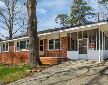 2064 Gober Avenue Se - Photo Thumbnail 1