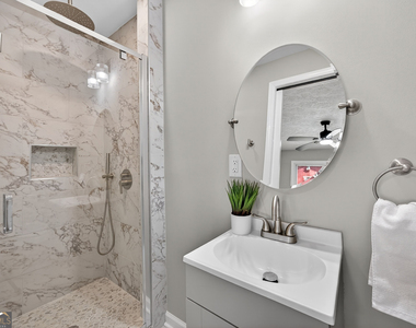 2064 Gober Avenue Se - Photo Thumbnail 14