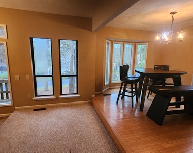 6694 Live Oak Lane - Photo Thumbnail 1